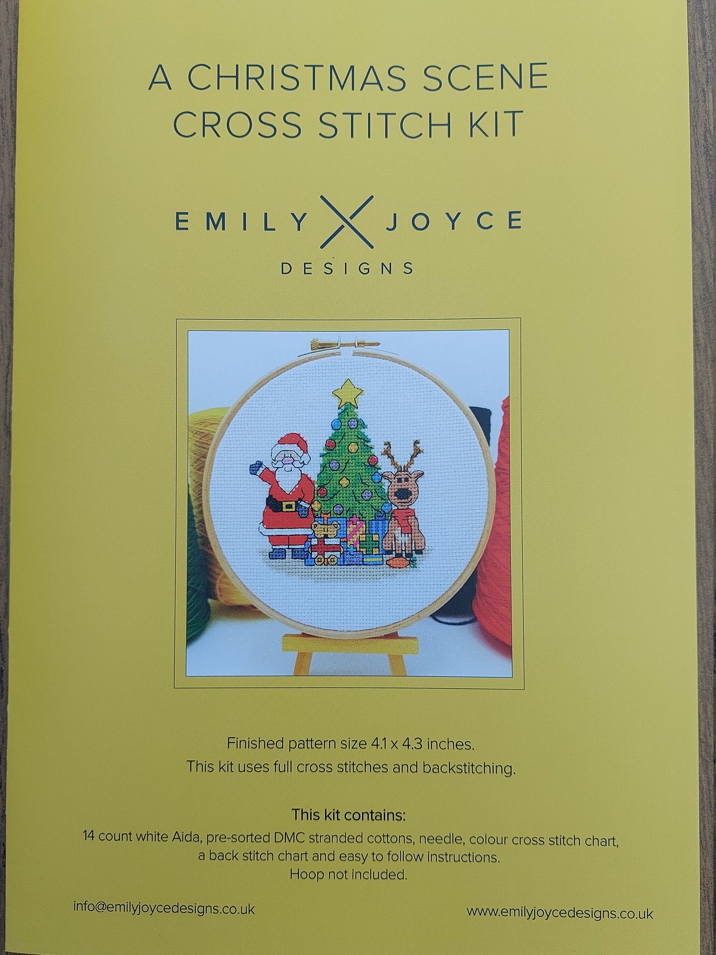 A Christmas Scene Cross Stitch Kit
