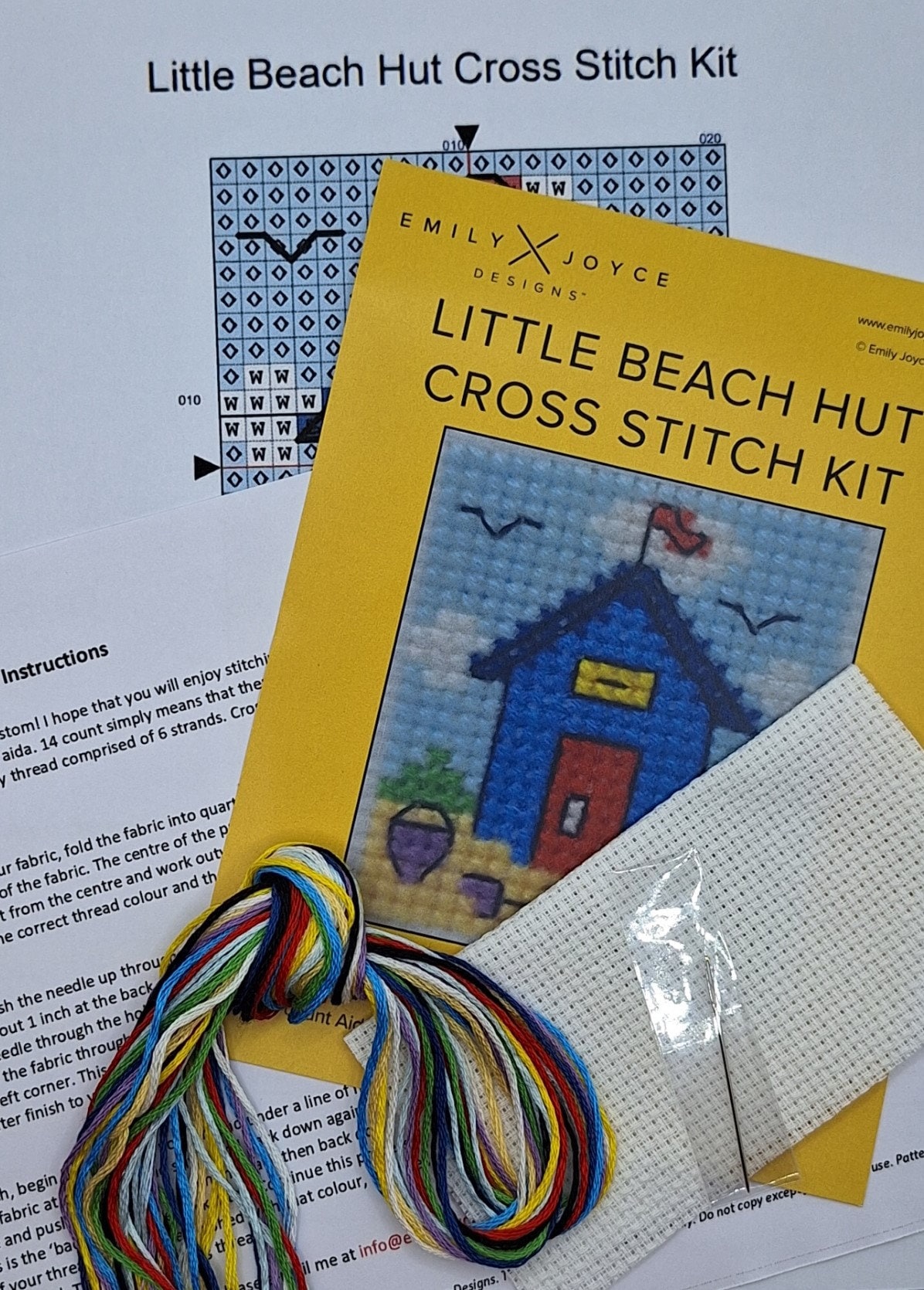 Little Beach Hut Cross Stitch Kit