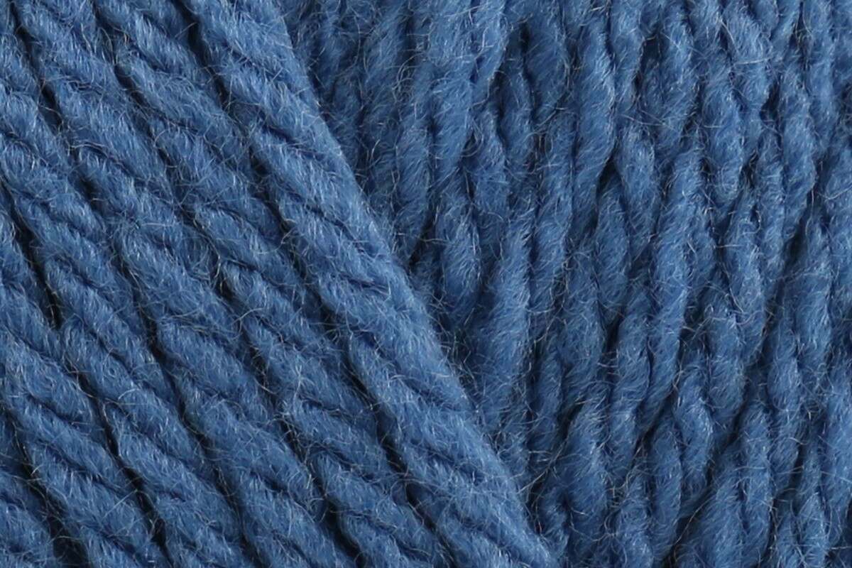 Hayfield Bonus Chunky